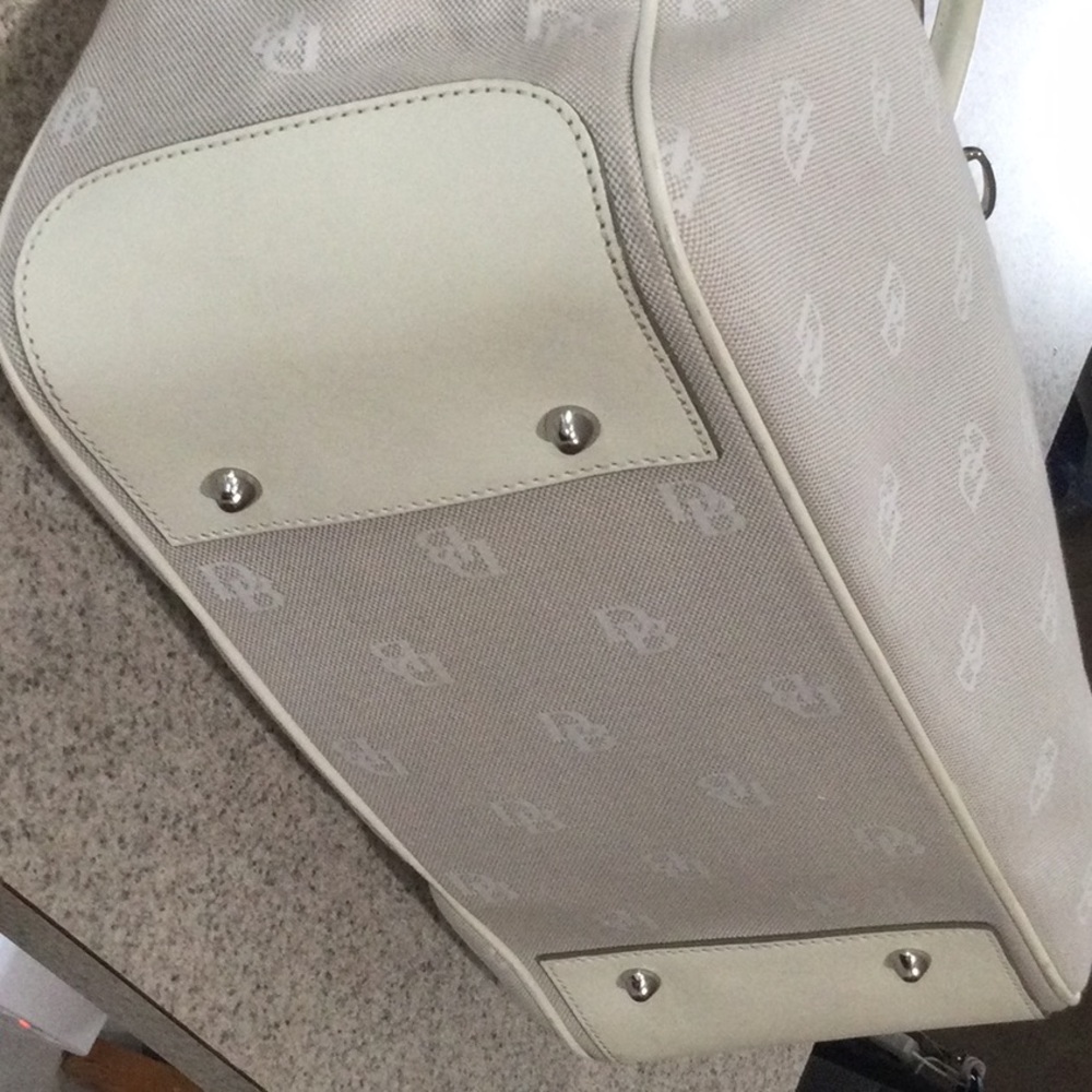 Dooney & Bourke Purse - Picture 6 of 8